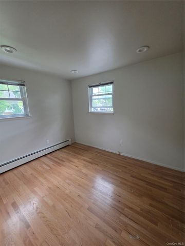 7 Bradshaw Drive, Ossining, NY 10562