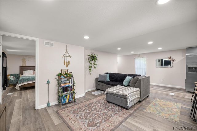 1127 SW 140th Avenue, Ocala, FL 34481