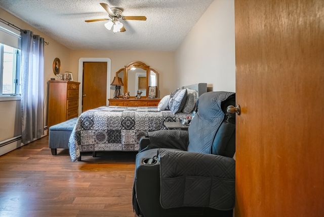 529 Stafford Rd, Fall River, MA 02721