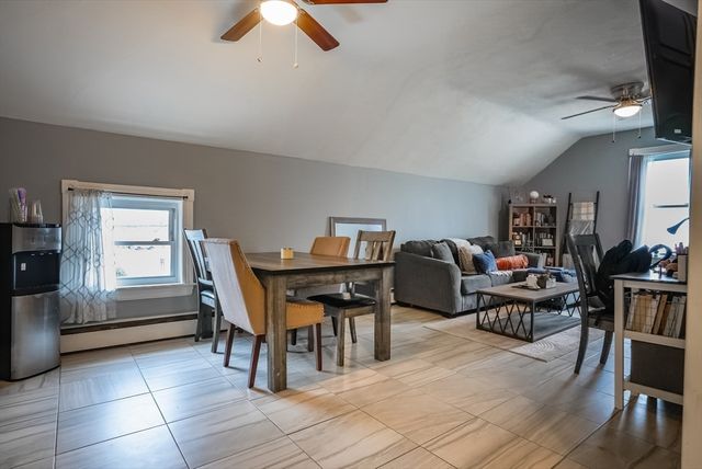 529 Stafford Rd, Fall River, MA 02721