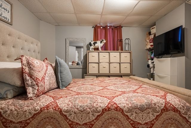 529 Stafford Rd, Fall River, MA 02721