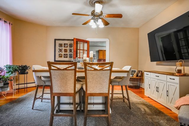 529 Stafford Rd, Fall River, MA 02721