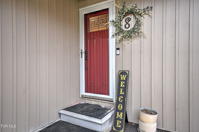 780 Hamilton Road F8, Blountville, TN 37617