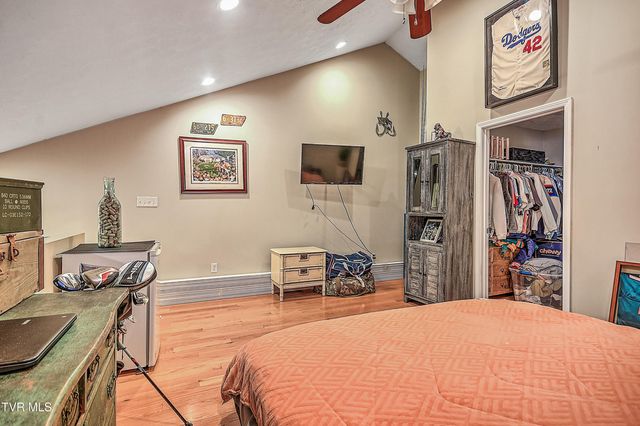 780 Hamilton Road F8, Blountville, TN 37617
