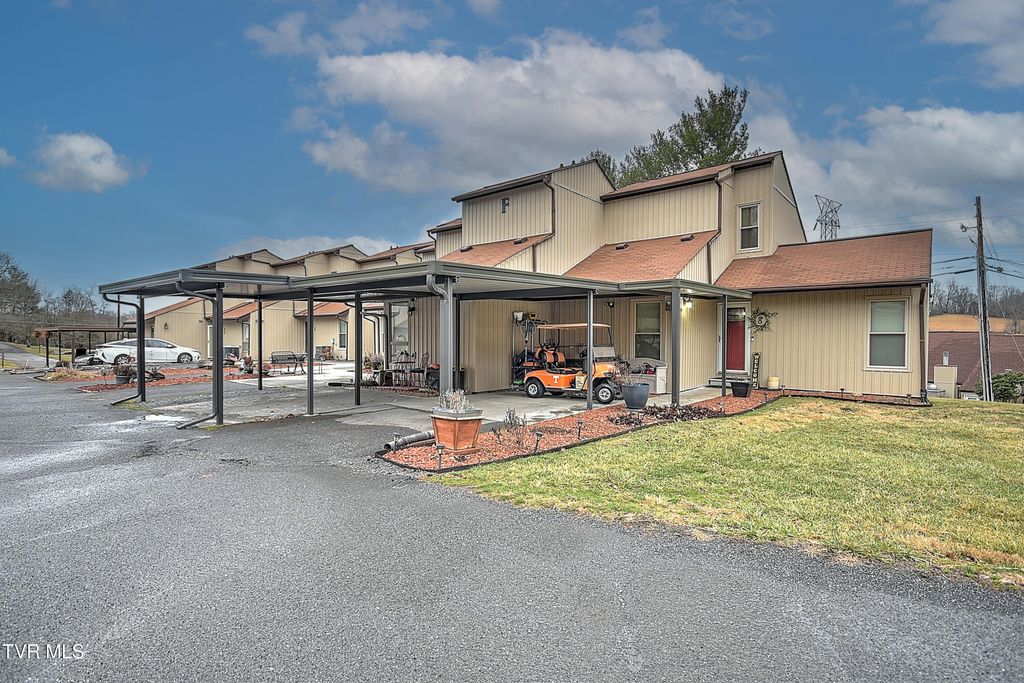780 Hamilton Road F8, Blountville, TN 37617