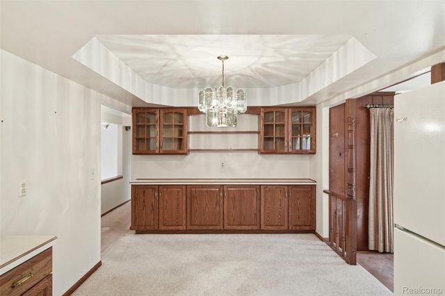 32845 Northampton Drive, Warren, MI 48093