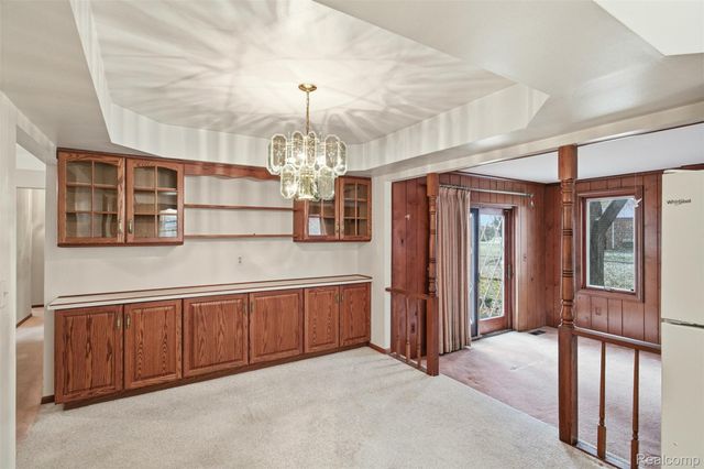 32845 Northampton Drive, Warren, MI 48093