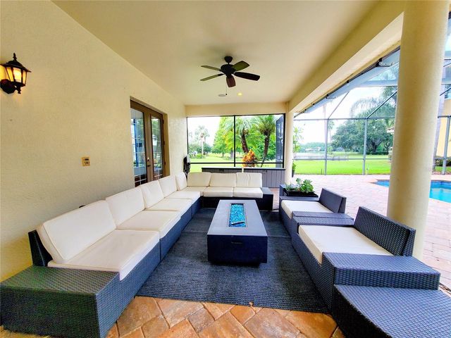 10004 TREE TOPS LAKE ROAD, Tampa, FL 33626