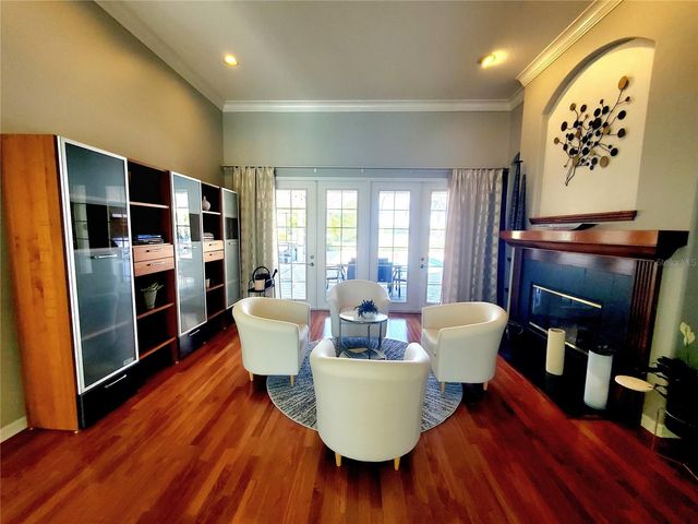 10004 TREE TOPS LAKE ROAD, Tampa, FL 33626