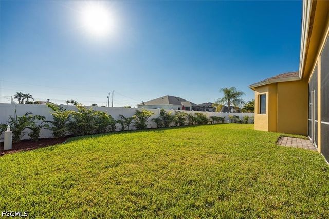 1539 NW 42nd AVE, Cape Coral, FL 33993