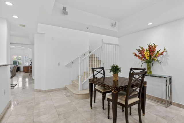 2051 SE 3rd Street Th8, Deerfield Beach, FL 33441