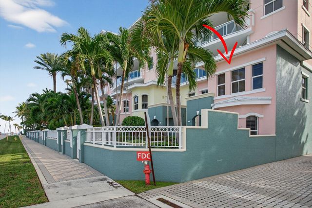 2051 SE 3rd Street Th8, Deerfield Beach, FL 33441