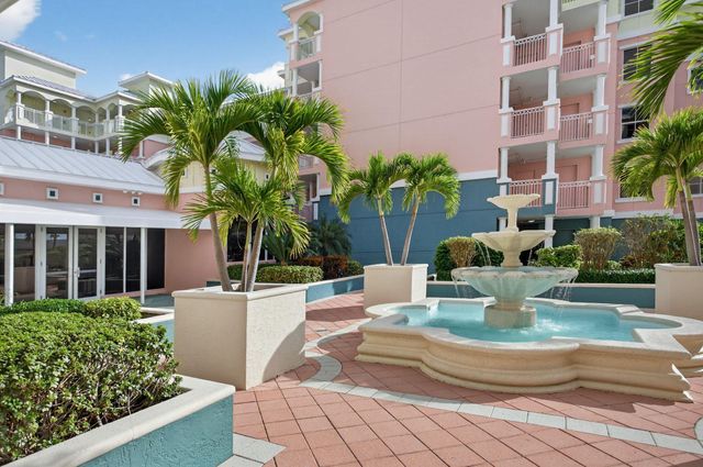 2051 SE 3rd Street Th8, Deerfield Beach, FL 33441