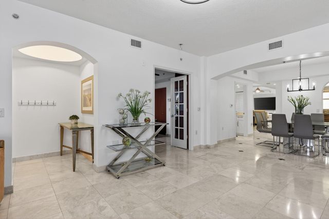 2051 SE 3rd Street Th8, Deerfield Beach, FL 33441