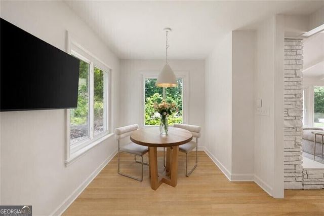 4037 Conway Valley Road NW, Atlanta, GA 30327