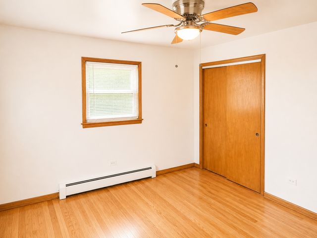 5834 W Montrose Avenue 2N, Chicago, IL 60634