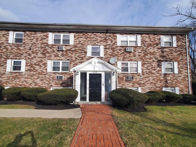 215 Pearl Street 10, Stoughton, MA 02702