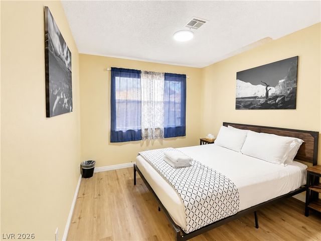 5388 Hibbetts Drive, Las Vegas, NV 89103