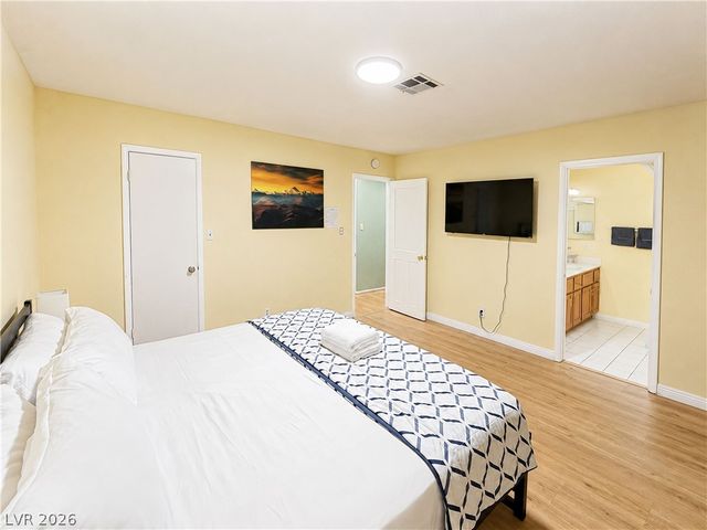 5388 Hibbetts Drive, Las Vegas, NV 89103