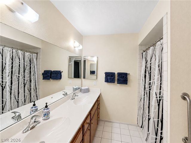 5388 Hibbetts Drive, Las Vegas, NV 89103