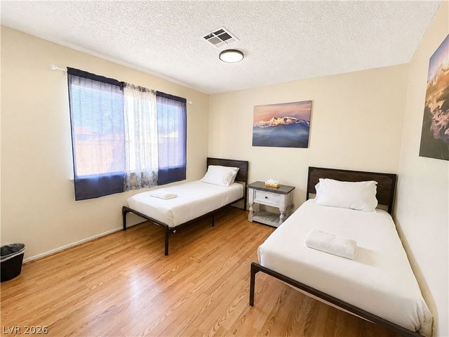 5388 Hibbetts Drive, Las Vegas, NV 89103