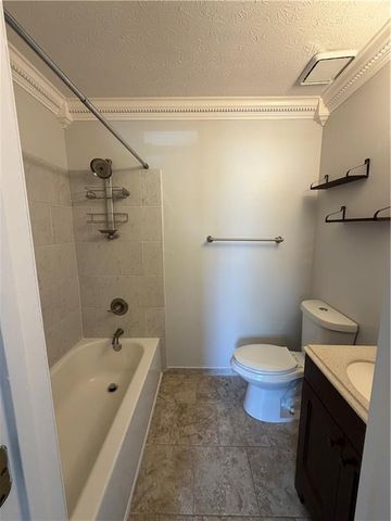 1408 Springleaf Circle SE, Smyrna, GA 30080