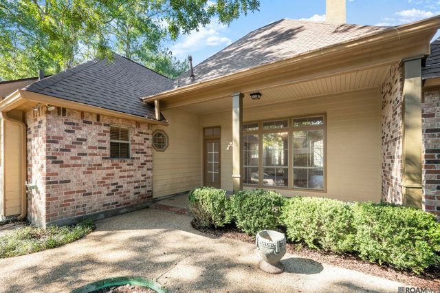 17202 Sweet Olive Dr, Saint George, LA 70817