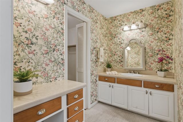 18335 Hereford Lane, Nassau Bay, TX 77058