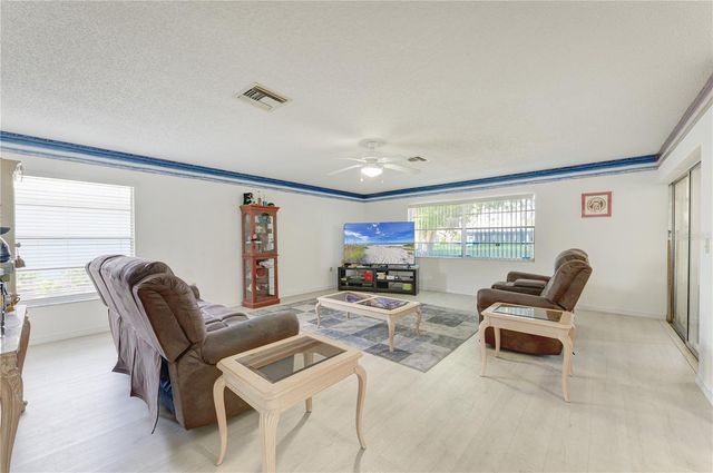 804 67TH STREET W, Bradenton, FL 34209