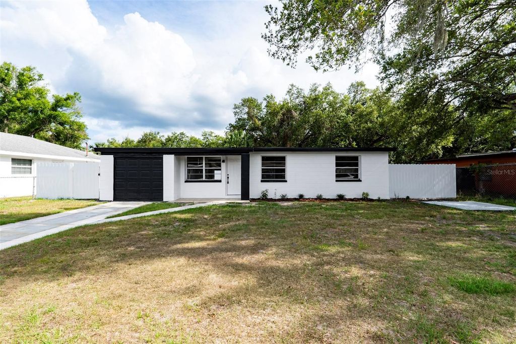 8325 ENDIVE AVENUE, Tampa, FL 33619
