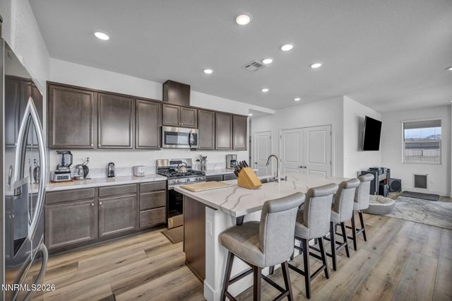 8600 Crandell Drive, Reno, NV 89506