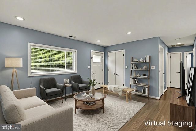 3913 DECATUR AVE, Kensington, MD 20895