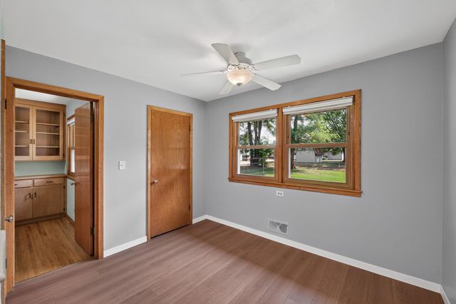 1220 4th Street, Saint Paul Park, MN 55071