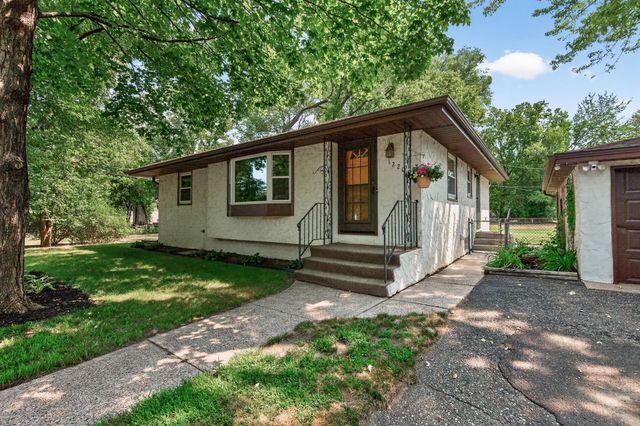 1220 4th Street, Saint Paul Park, MN 55071