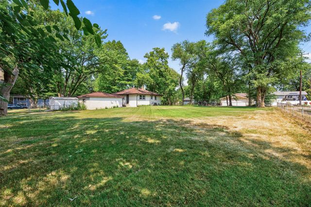 1220 4th Street, Saint Paul Park, MN 55071