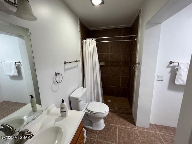 132 E La Espina, Green Valley, AZ 85614