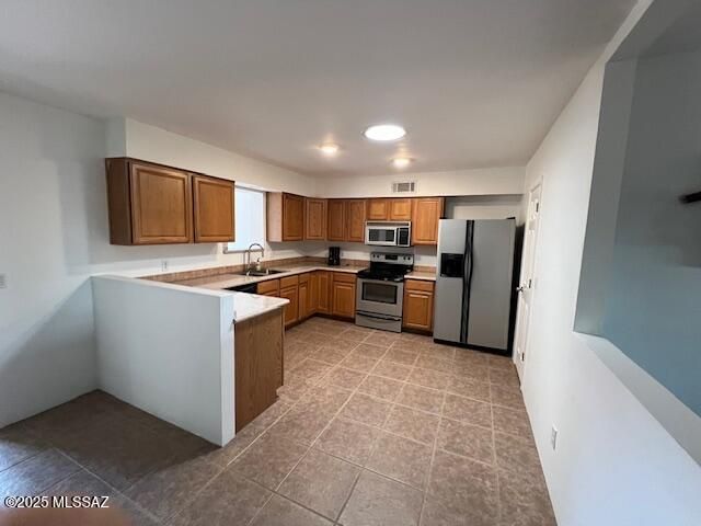 132 E La Espina, Green Valley, AZ 85614