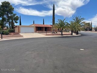 132 E La Espina, Green Valley, AZ 85614