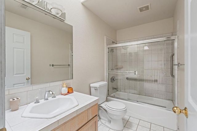 1383 Bacon Street, San Francisco, CA 94134