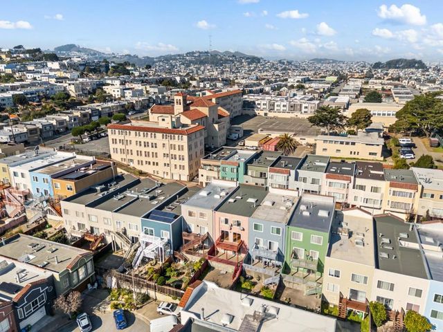 1383 Bacon Street, San Francisco, CA 94134