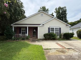 6123 Mcintyre Ridge Drive, Charlotte, NC 28216