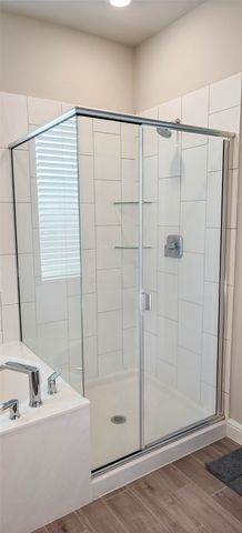 213 Mossy Cliff Lane, Fort Worth, TX 76052