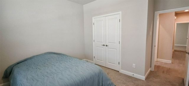 213 Mossy Cliff Lane, Fort Worth, TX 76052