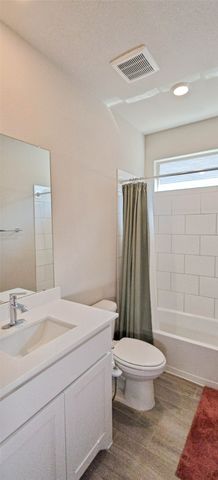 213 Mossy Cliff Lane, Fort Worth, TX 76052