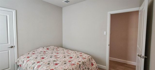 213 Mossy Cliff Lane, Fort Worth, TX 76052