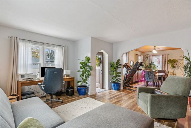 117 Lombard Street, Waterloo, IA 50702