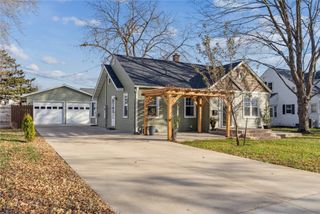 117 Lombard Street, Waterloo, IA 50702