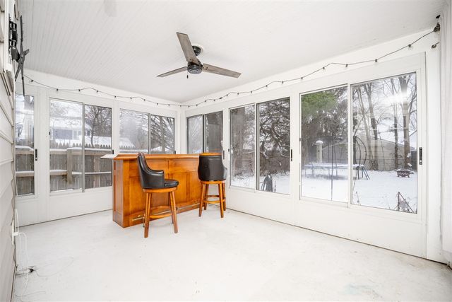 729 Edgemoor Avenue, Kalamazoo, MI 49008