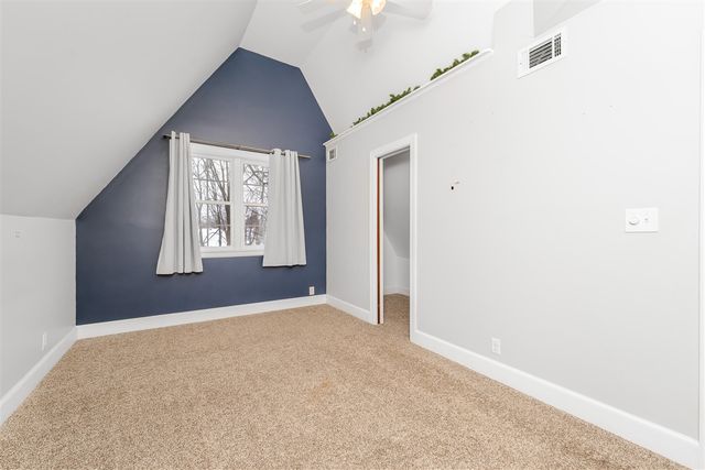 729 Edgemoor Avenue, Kalamazoo, MI 49008