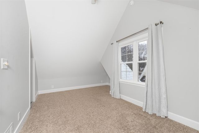 729 Edgemoor Avenue, Kalamazoo, MI 49008